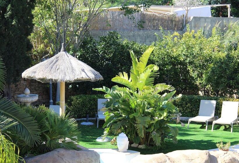 هتل The Red Farm Relais & Spa