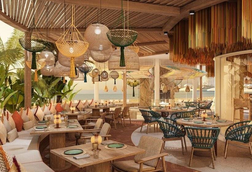 هتل The St. Regis Al Mouj Muscat Resort