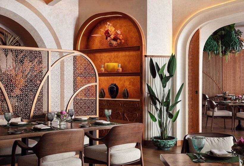 هتل The St. Regis Al Mouj Muscat Resort