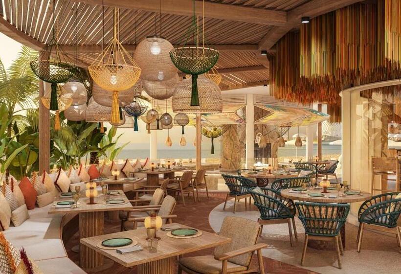 هتل The St. Regis Al Mouj Muscat Resort