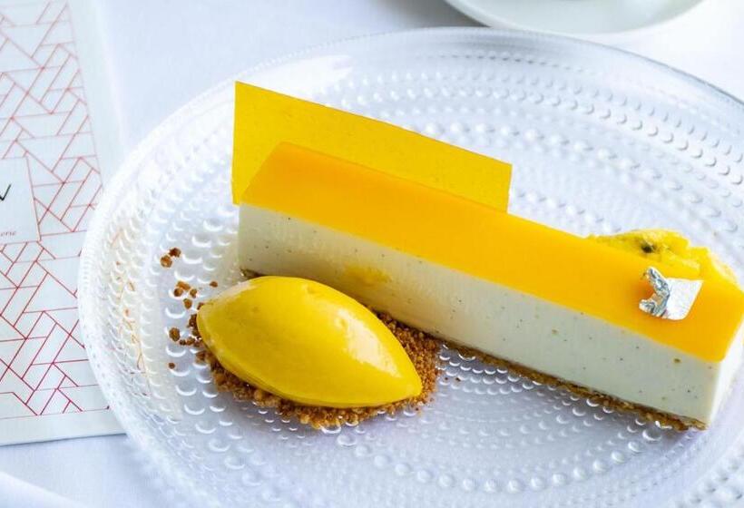 هتل The St. Regis Al Mouj Muscat Resort