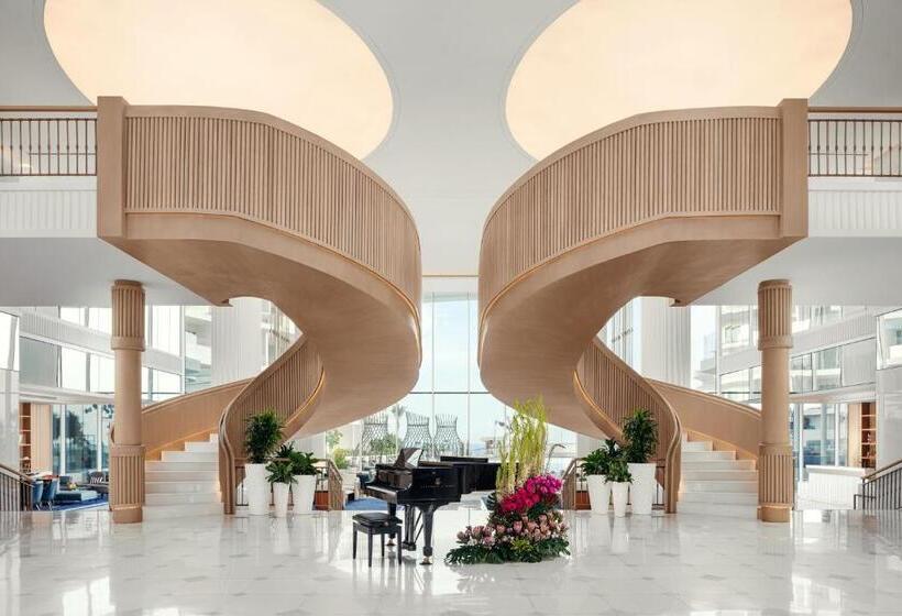 هتل The St. Regis Al Mouj Muscat Resort