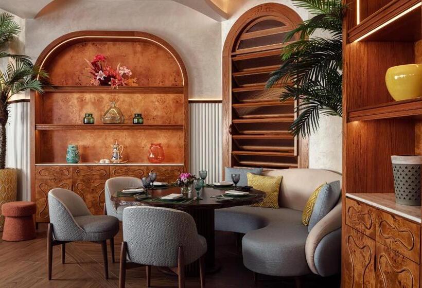 هتل The St. Regis Al Mouj Muscat Resort