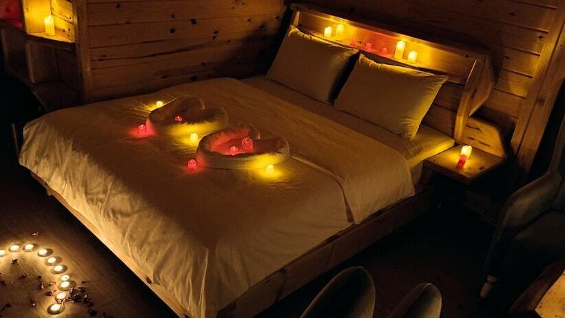 فندق Eva Bungalov