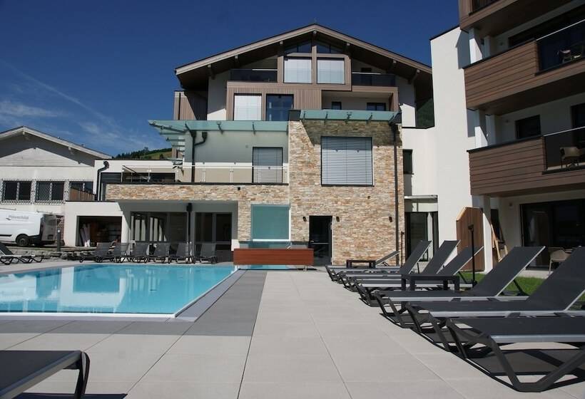 Lakeside Luxury Apartments