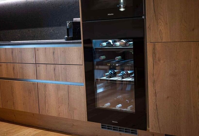 Lakeside Luxury Apartments