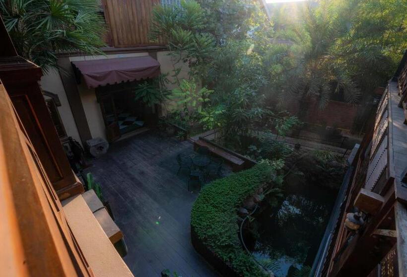 Luangsay Inn