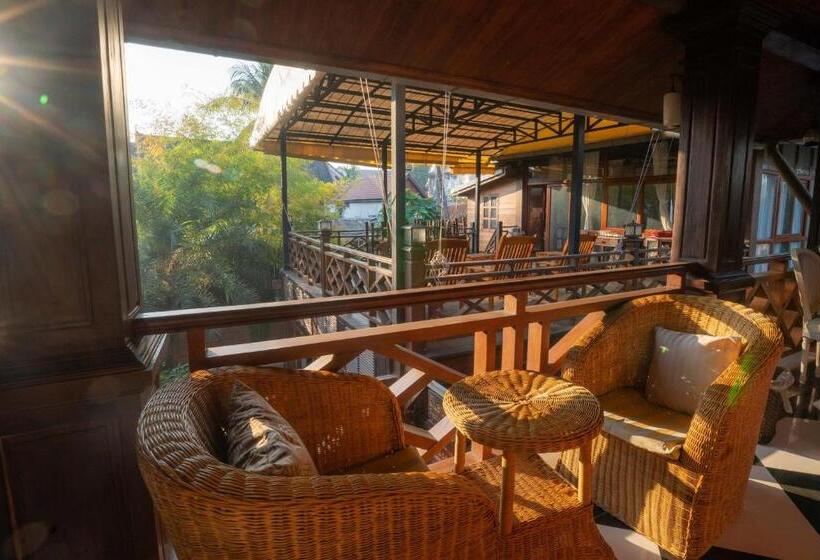 Luangsay Inn