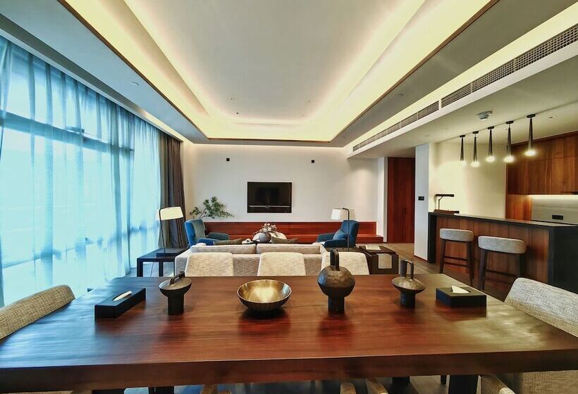 Oakwood Suites Chongli