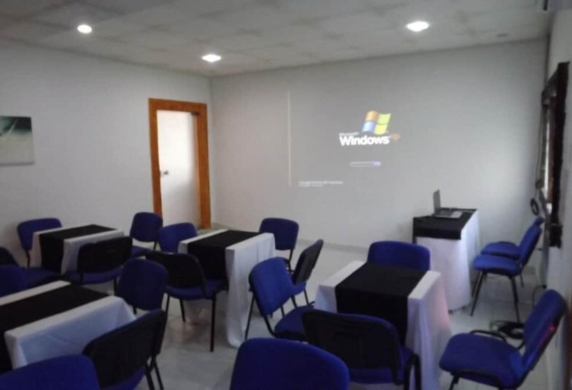 Okakoaras Hotel Handmade Hospitality