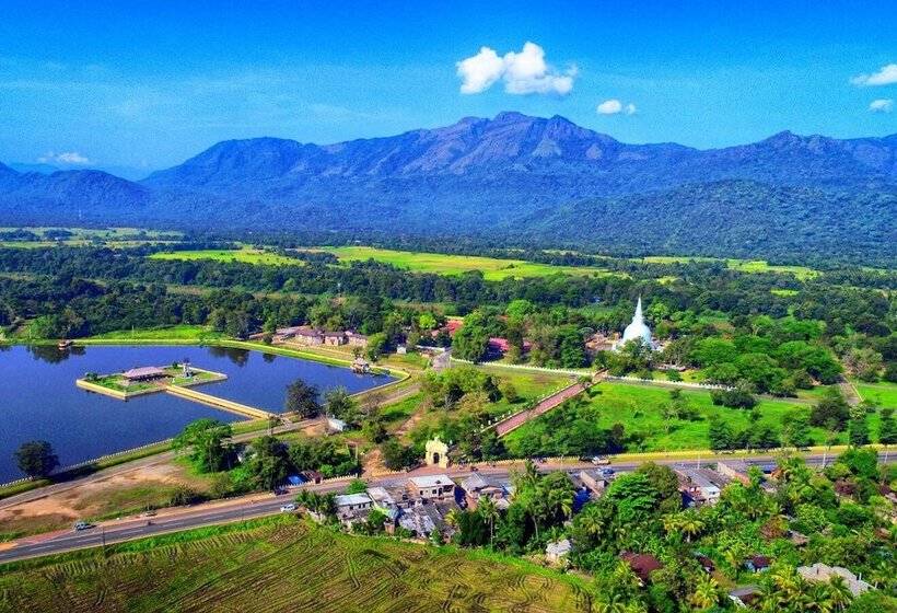 بنسيون Adaviya Resort