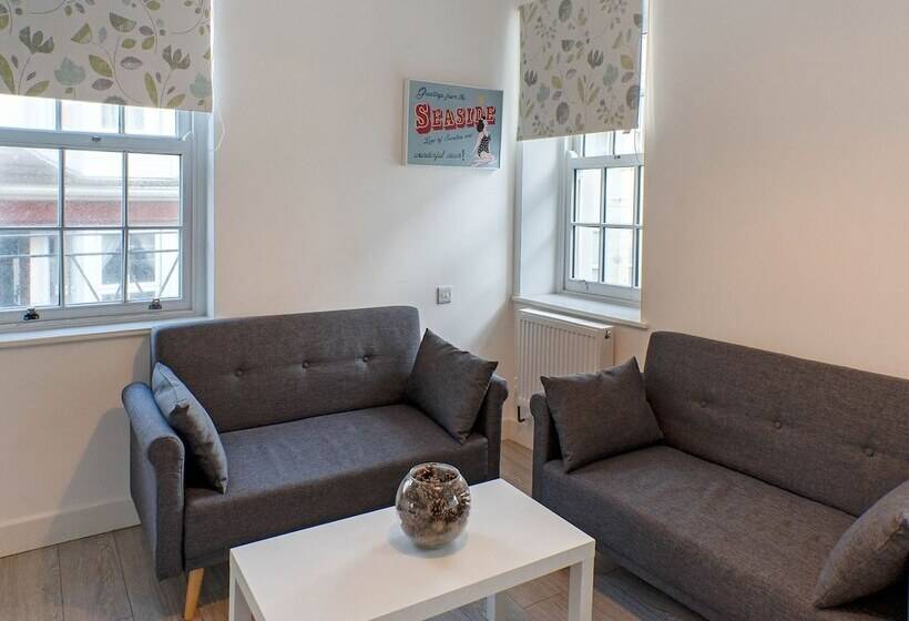 بنسيون Brunswick And Thorn