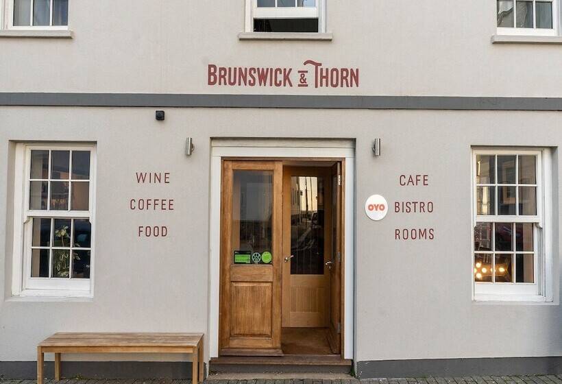 بنسيون Brunswick And Thorn