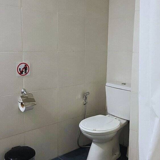 پانسیون Casa En El Encantador San Telmo   8 Habitaciones