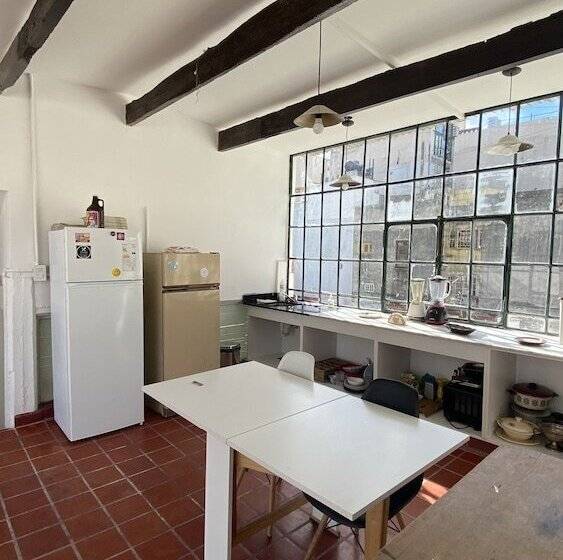 پانسیون Casa En El Encantador San Telmo   8 Habitaciones