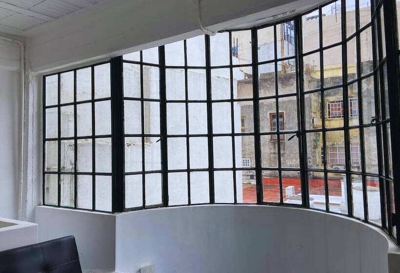 پانسیون Casa En El Encantador San Telmo   8 Habitaciones