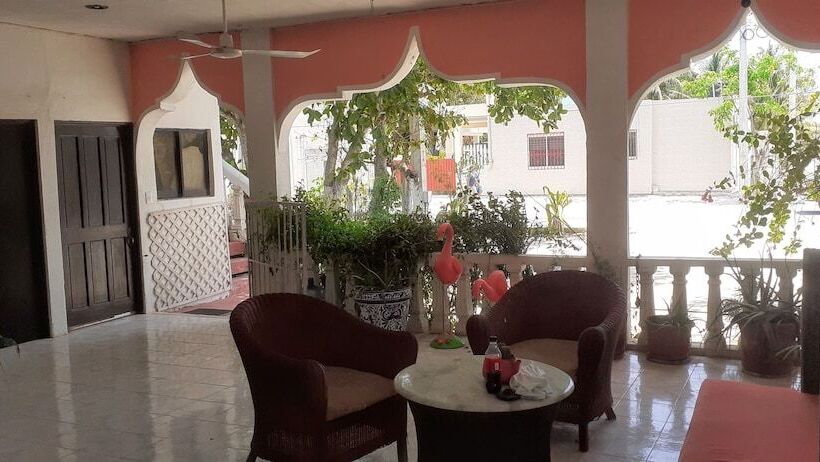 פנסיון Flamingo Guest House Celestún