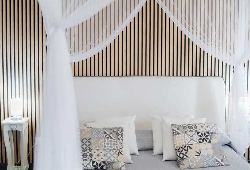 پانسیون Holiday Eolie Village