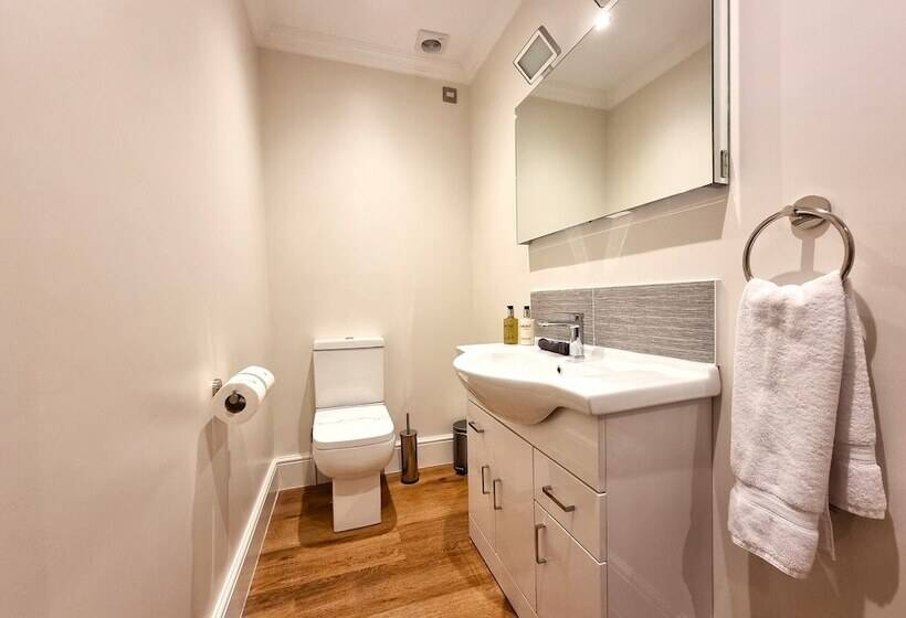 Пансион Min Y Don Llandudno