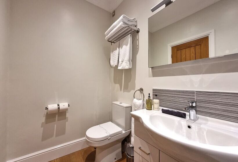 Пансион Min Y Don Llandudno