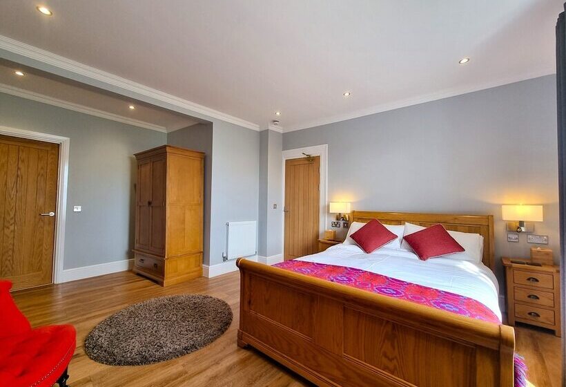 Пансион Min Y Don Llandudno