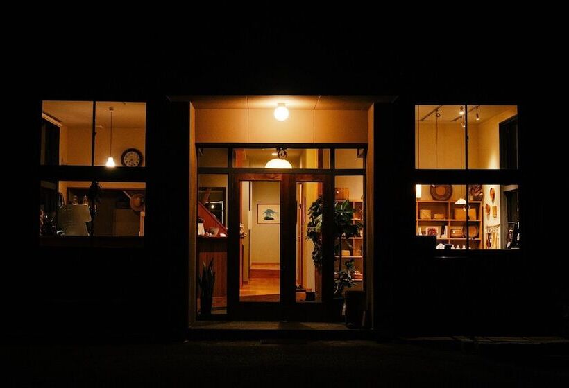 פנסיון Koukasha