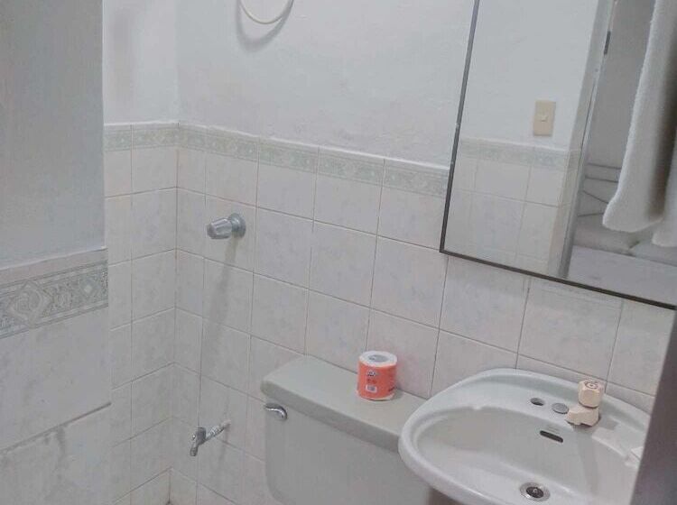 Regency Plaza Tourist Inn