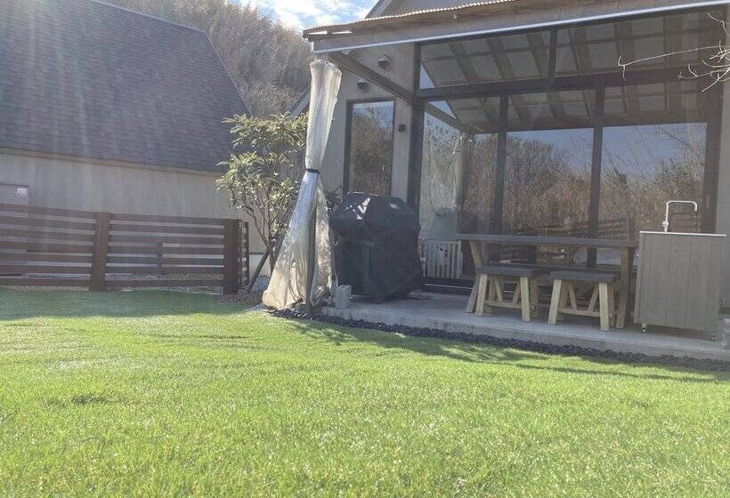 استراحتگاه Lazy Inn