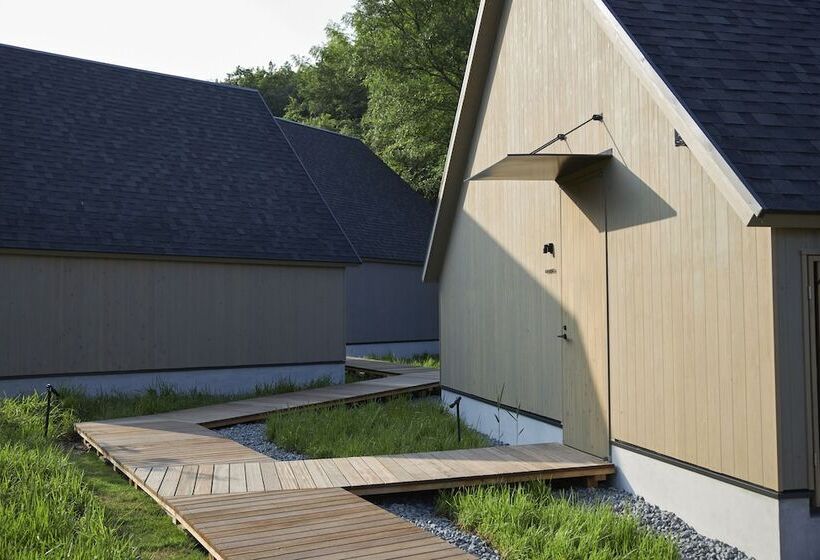 אתר נופש Lazy Inn