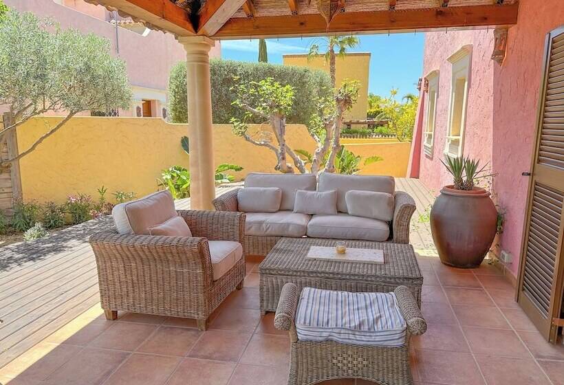 Desert Springs Resort