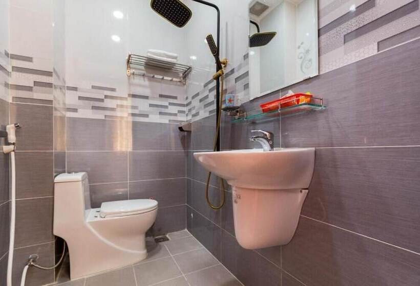 Sao Mai Hotel   By Bay Luxury