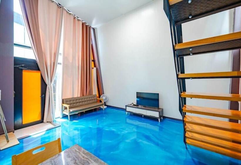 פנסיון El House