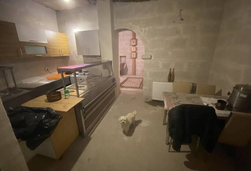 Yeşilöz Inn Cave Otel