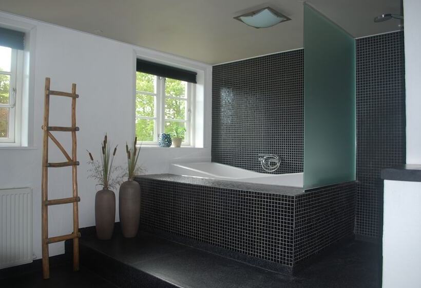 Adventure Park Apartments