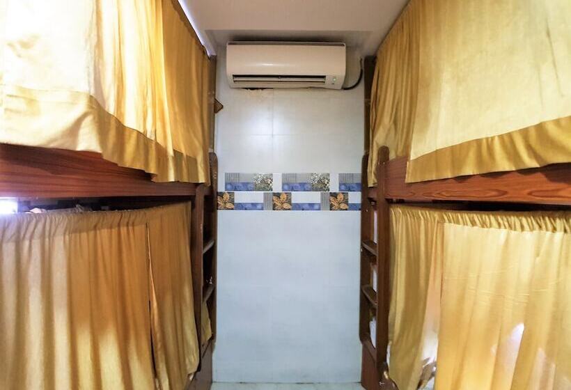 Hexa Ahlan Dorm   Hostel