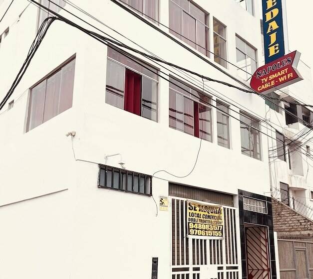 הוסטל Hospedaje Napoles Trujillo