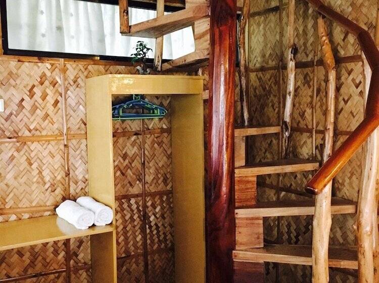 تختخواب و صبحانه Bamboo House Beach Lodge & Restaurant