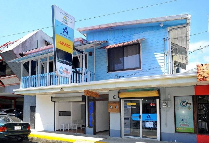 민박 Downtown By The Sea Inn