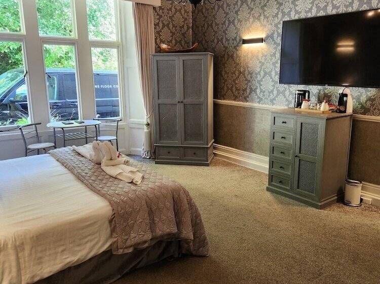 住宿加早餐  Mulgrave Country Cottage