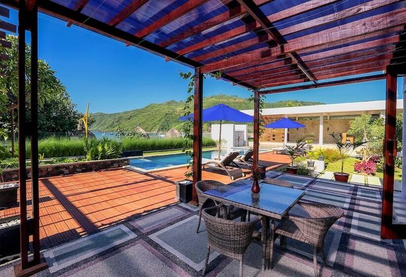 مبيت وإفطار Villa Luna