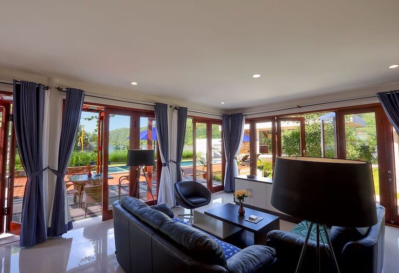 مبيت وإفطار Villa Luna