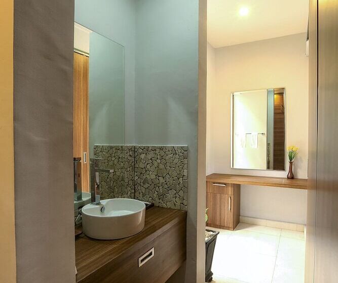 مبيت وإفطار Villa Luna