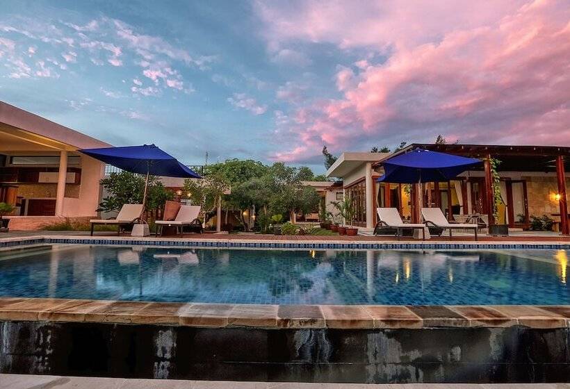 مبيت وإفطار Villa Luna