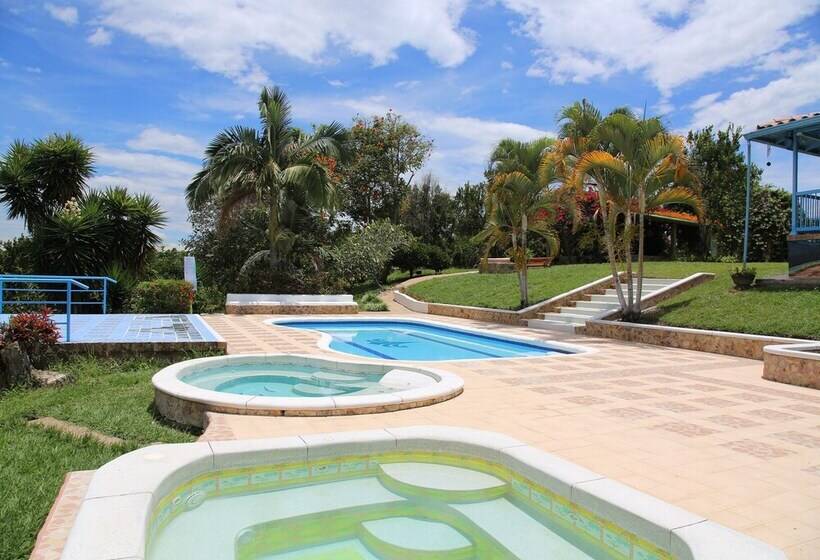 בית מלון כפרי Brugmansia Country