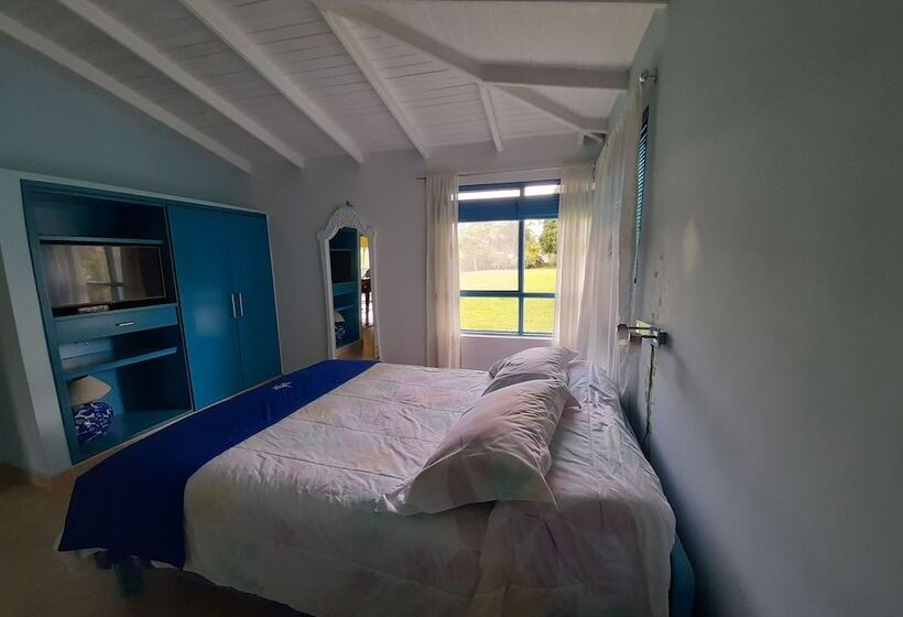 בית מלון כפרי Brugmansia Country