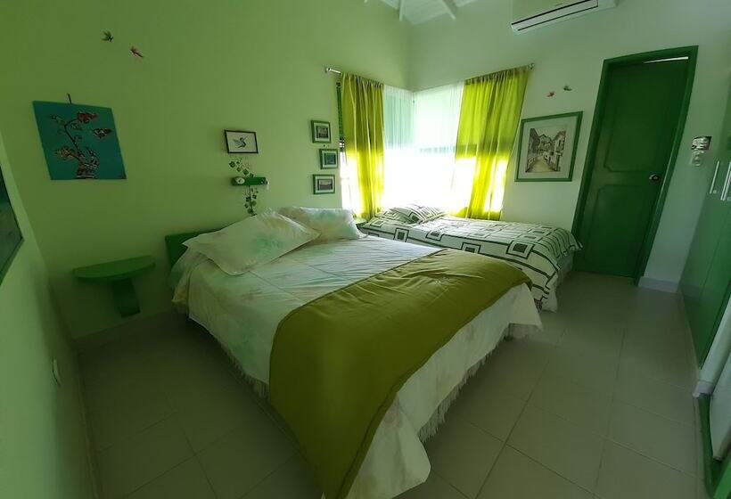 בית מלון כפרי Brugmansia Country