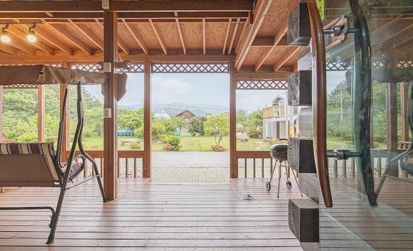 Пансион Gyeongju Cabinhouse