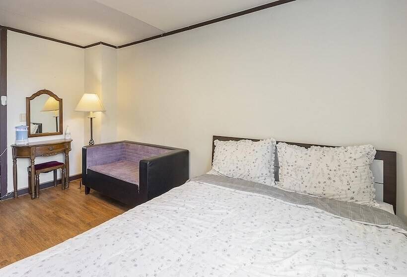 Gangchon Beautiful Pet House Pension