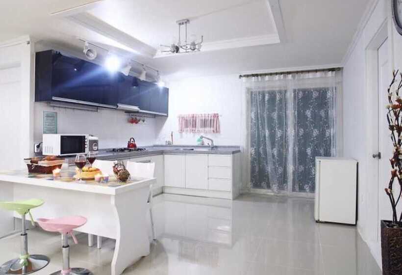 Chuncheon Louis Pension