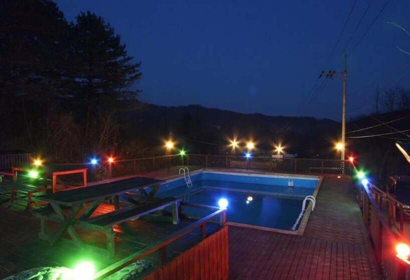 Chuncheon Louis Pension